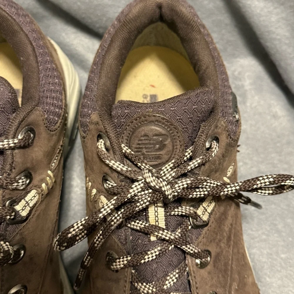 New Balance GORE-TEX Dark Brown Women’s Sneakers Walking Hiking Shoes 9 - Picture 4 of 10